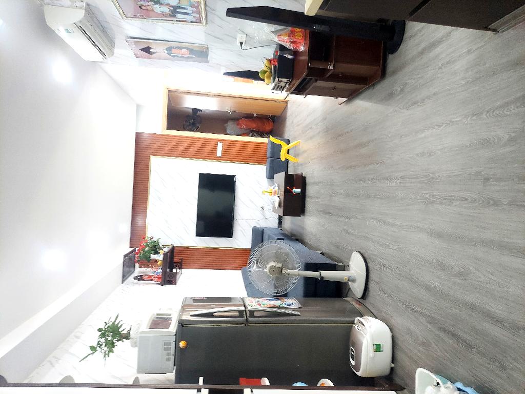 Bán nhà Hoàng Liệt - diện tích 76m2 37 tầng - Chung cư VP6 đẹp long lanh - giá 4,5 tỷ