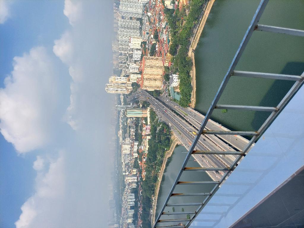 Bán nhà Hoàng Liệt - diện tích 76m2 37 tầng - Chung cư VP6 đẹp long lanh - giá 4,5 tỷ