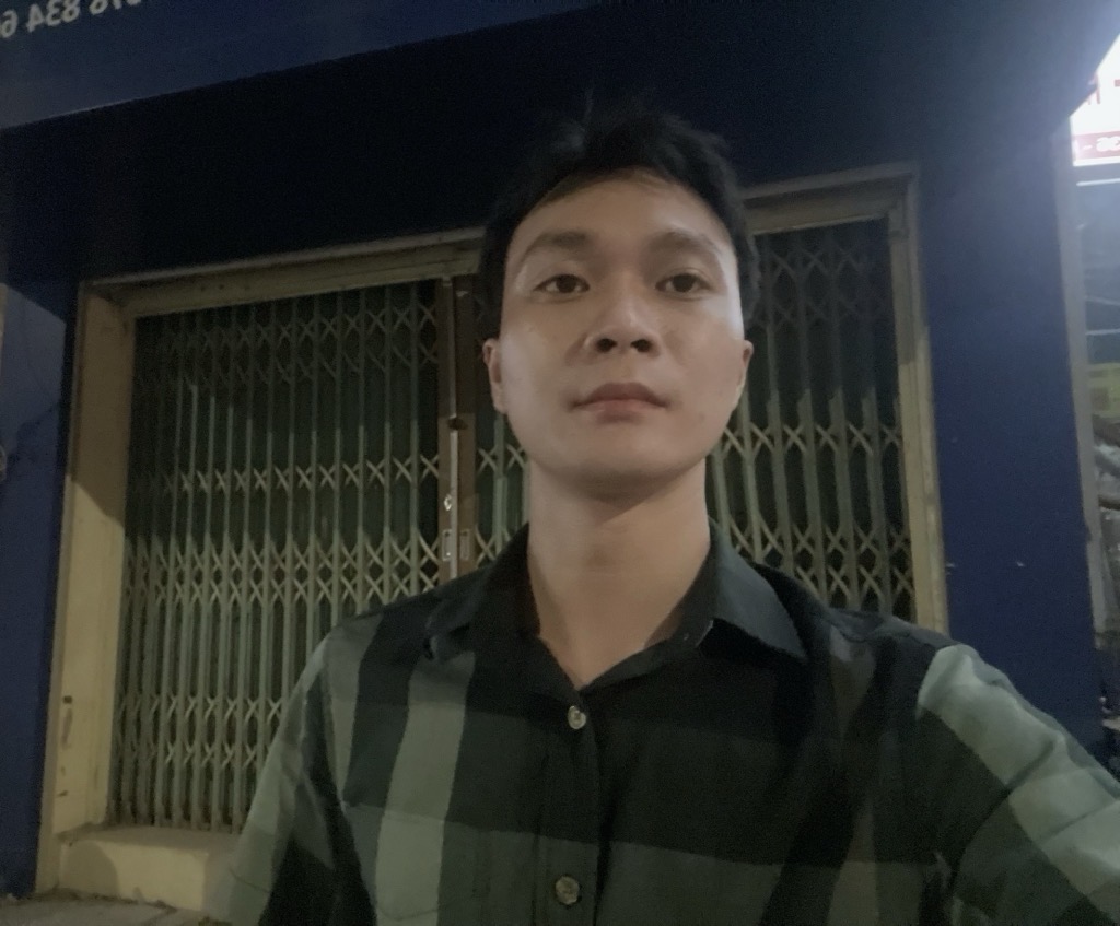 Bán nhà Ngọc Hồi - diện tích 28m2 3 tầng - Mặt phố lớn, kinh doanh đỉnh - giá 9 tỷ