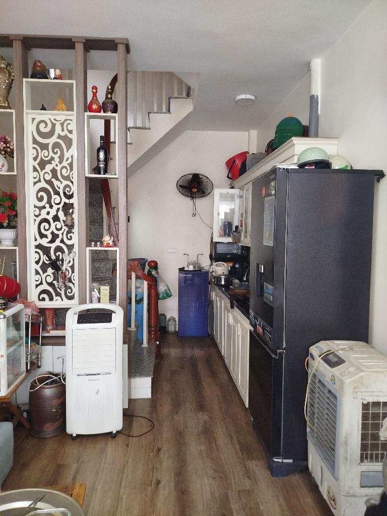 Bán nhà Vĩnh Hưng - diện tích 30m2 4 tầng - Lô góc, kinh doanh sầm uất - giá 6,2 tỷ