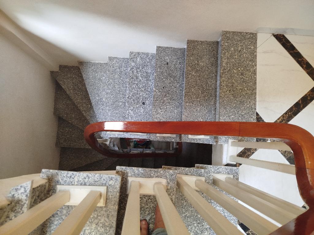 Bán nhà Vĩnh Hưng - diện tích 30m2 4 tầng - Lô góc, kinh doanh sầm uất - giá 6,2 tỷ