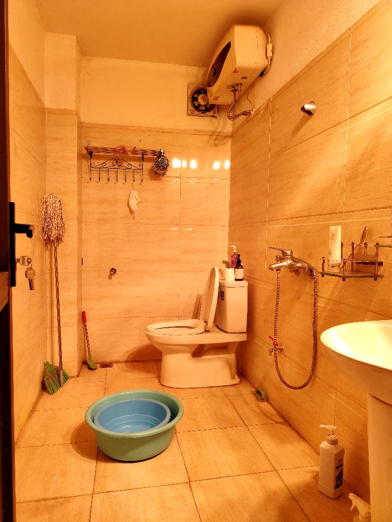 Bán nhà Hoàng Cầu - diện tích 52m2 4 tầng - Mặt phố kinh doanh đỉnh - giá 13 tỷ