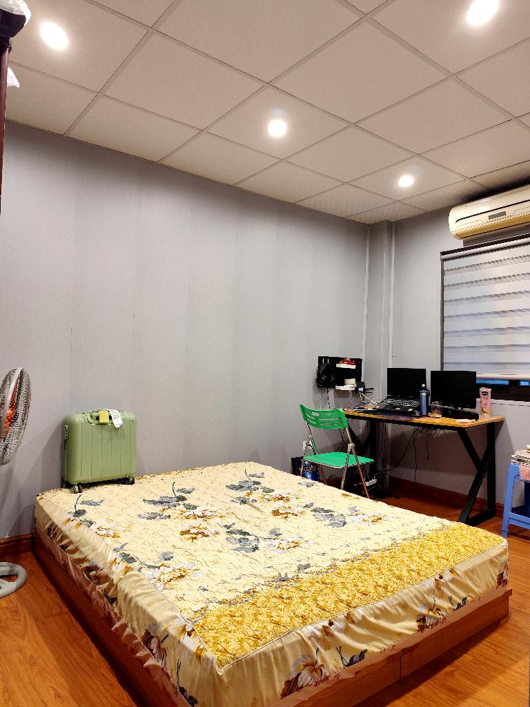 Bán nhà Hoàng Cầu - diện tích 52m2 4 tầng - Mặt phố kinh doanh đỉnh - giá 13 tỷ