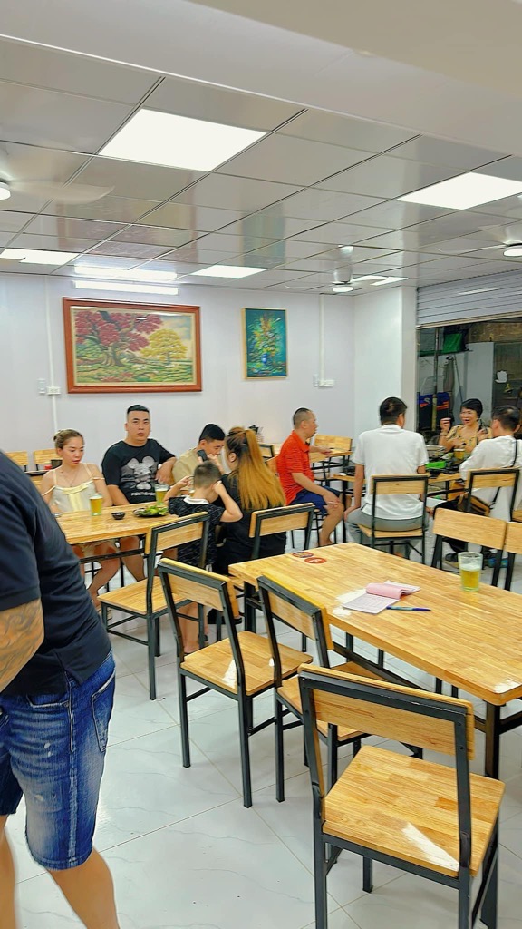 Bán nhà Hào Nam - diện tích 120m2 1 tầng - Ô TÔ ĐỖ - giá 8,5 tỷ