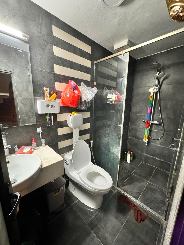 Bán nhà Đê La Thành nhỏ - diện tích 44,1m2 4 tầng - Lô góc, ô tô đỗ cửa - giá 16,8 tỷ