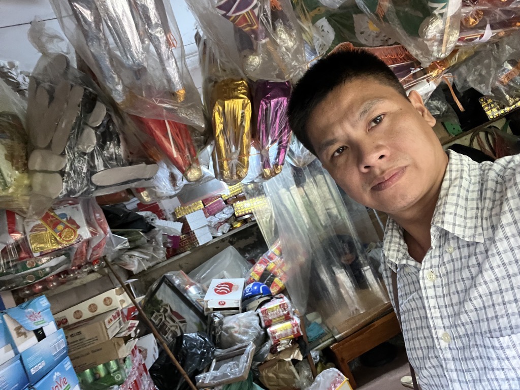 Bán nhà Y Miếu - diện tích 36,3m2 3 tầng - Lô góc ô tô đỗ cửa - giá 8 tỷ