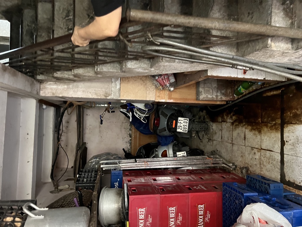 Bán nhà Y Miếu - diện tích 36,3m2 3 tầng - Lô góc ô tô đỗ cửa - giá 8 tỷ