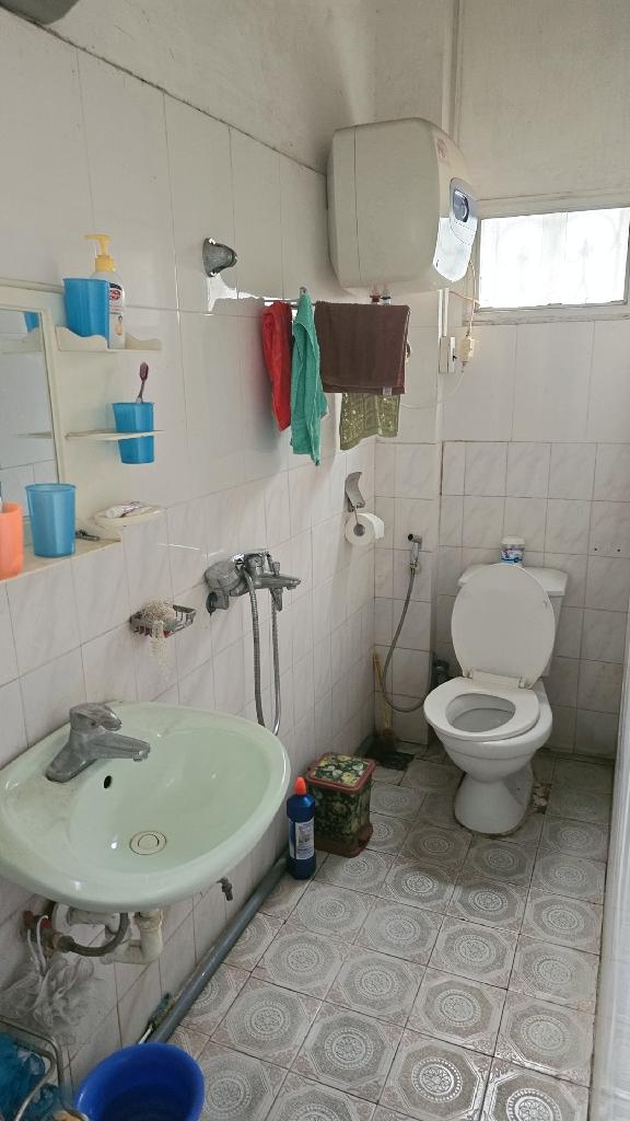 Bán nhà Kim Giang - diện tích 37m2 3 tầng - Ô TÔ TRÁNH - giá 10,3 tỷ