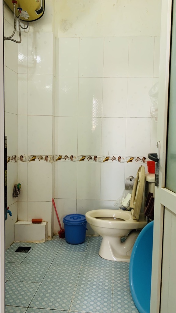 Bán nhà Vũ Tông Phan - diện tích 27,5m2 5 tầng - ngõ ô tô tránh - giá 3,15 tỷ