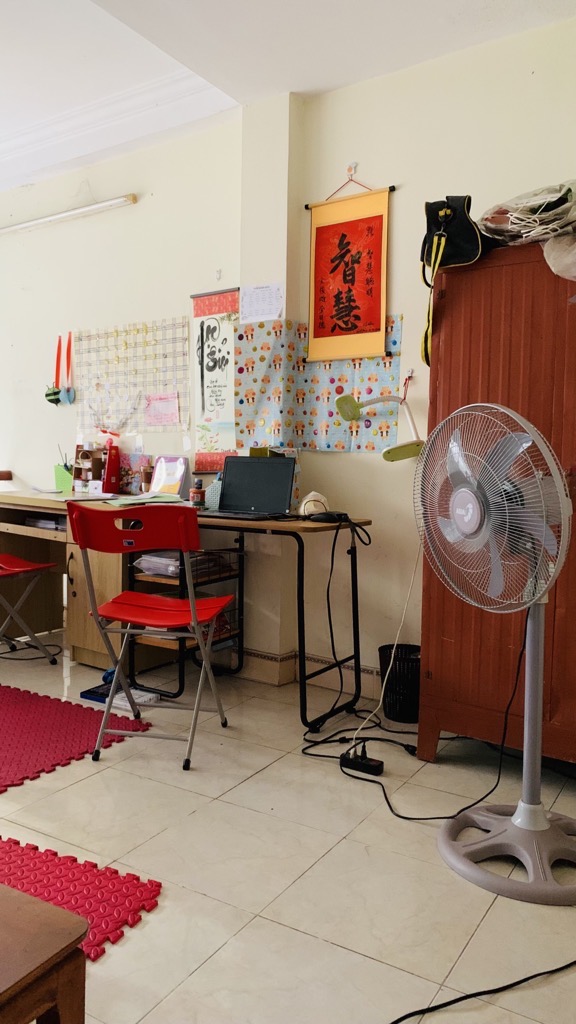 Bán nhà Vũ Tông Phan - diện tích 27,5m2 5 tầng - ngõ ô tô tránh - giá 3,15 tỷ