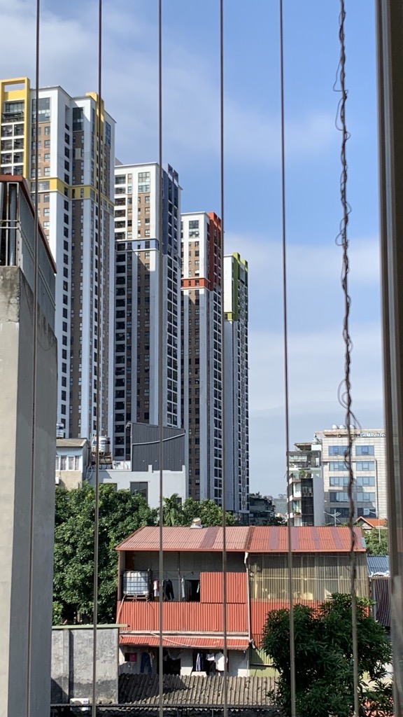 Bán nhà Vũ Tông Phan - diện tích 27,5m2 5 tầng - ngõ ô tô tránh - giá 3,15 tỷ