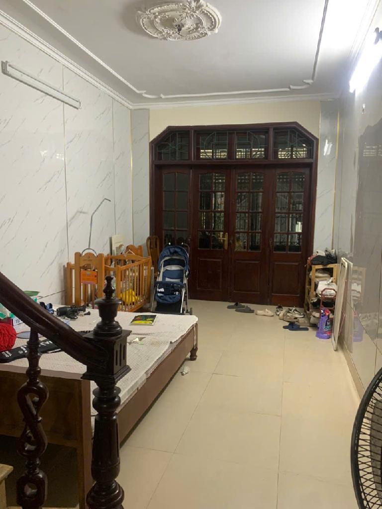 Bán nhà Tân Mai - diện tích 50m2 4 tầng - Ngõ ô tô tránh - giá 14,7 tỷ