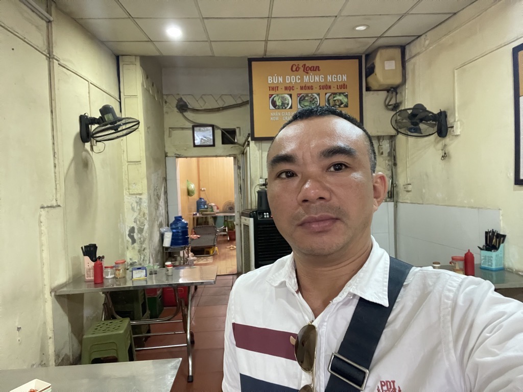 Bán nhà Văn Chương - diện tích 57m2 3 tầng - MẶT PHỐ - KINH DOANH TẤP NẬP - giá 12,5 tỷ