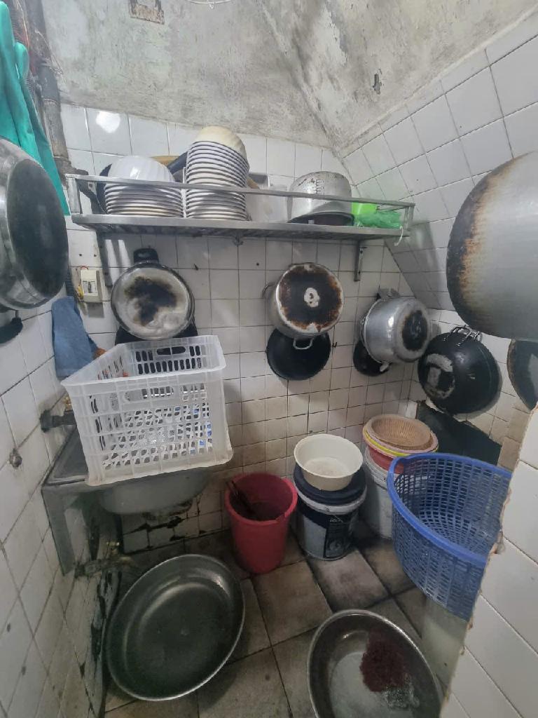 Bán nhà Bùi Thị Xuân - diện tích 23m2 4 tầng - Nhà mặt phố, buôn bán sầm uất - giá 15 tỷ