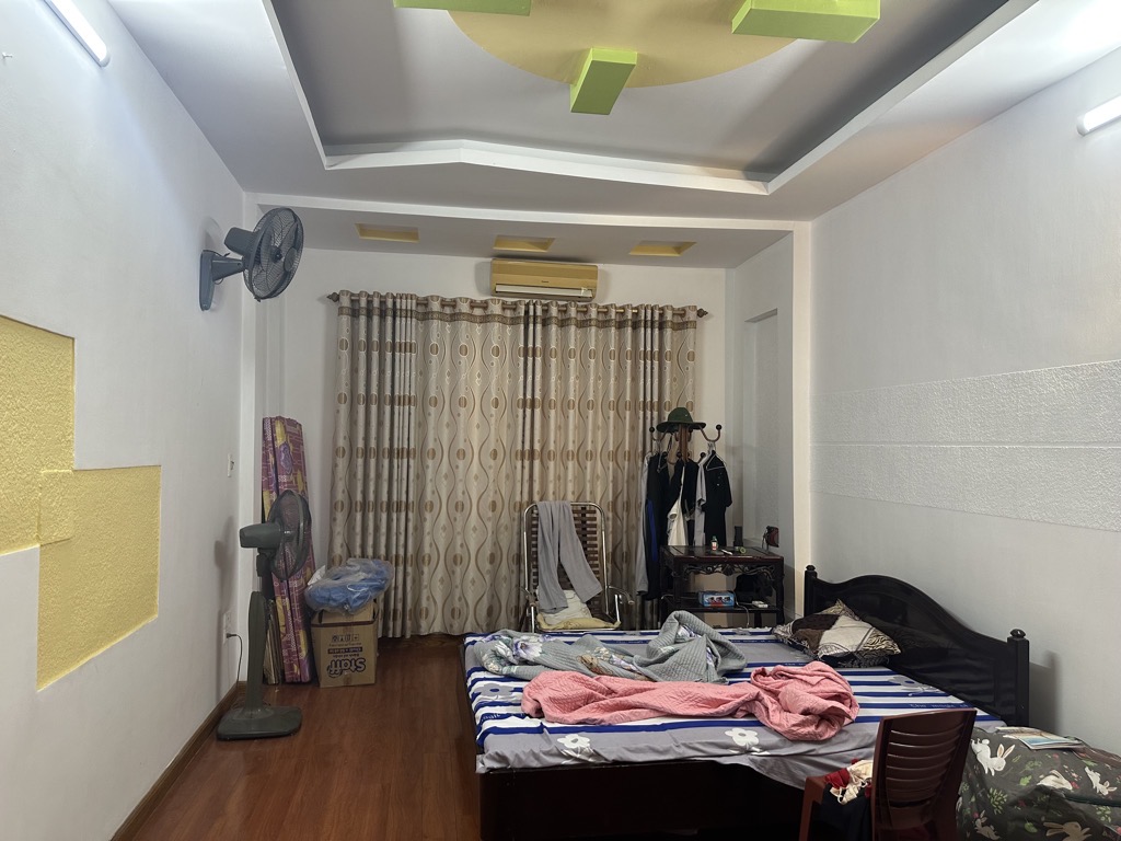 Bán nhà Vĩnh Hưng - diện tích 31m2 4 tầng - Nhà đẹp hiếm có - giá 7,2 tỷ