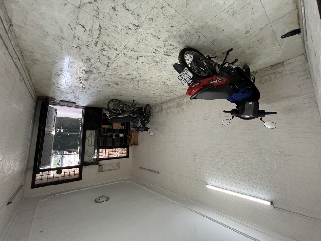 Bán nhà Hoàng Văn Thái - diện tích 73m2 4 tầng - Phân lô quân đội, ô tô - giá 19 tỷ