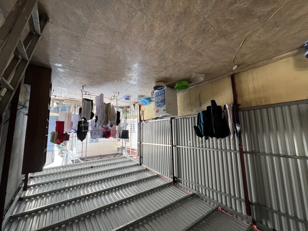 Bán nhà Hoàng Văn Thái - diện tích 73m2 4 tầng - Phân lô quân đội, ô tô - giá 19 tỷ