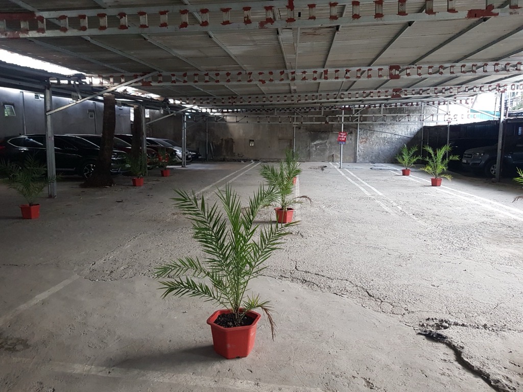 Bán nhà Lĩnh Nam - diện tích 404m2 1 tầng - ô tô đỗ ngày đêm - giá 24,2 tỷ