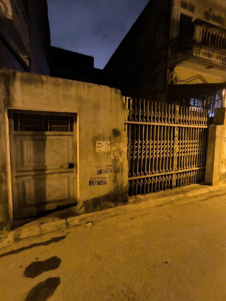 Alternative view of Bán đất trong ngõ Ngô Gia Tự 120m2 - Giá 16,3 tỷ - Ngõ thông ô tô, Mặt tiền rộng, Kinh doanh nhỏ