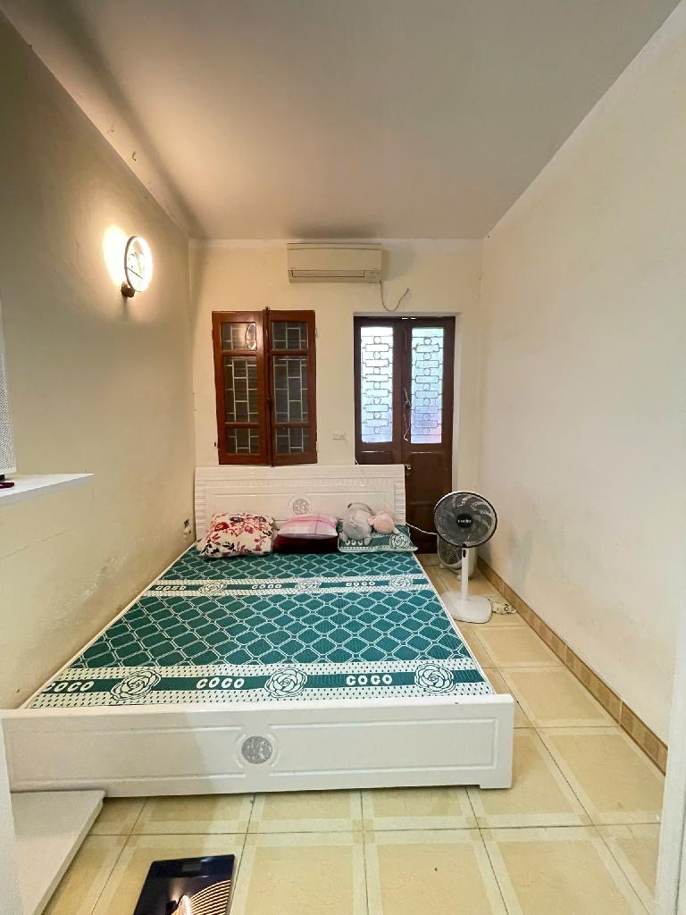 Bán nhà Tây Sơn - diện tích 42m2 4 tầng - mặt ngõ ô tô lý thuyết qua nhà - giá 9 tỷ