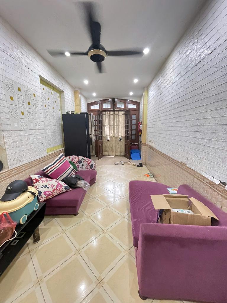 Bán nhà Tây Sơn - diện tích 42m2 4 tầng - mặt ngõ ô tô lý thuyết qua nhà - giá 9 tỷ