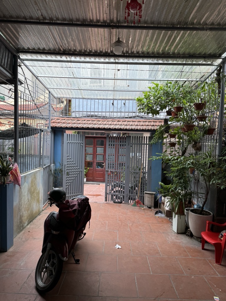 Bán nhà Định Công Thượng - diện tích 90m2 4 tầng - Ô tô quay đầu - giá 16,5 tỷ