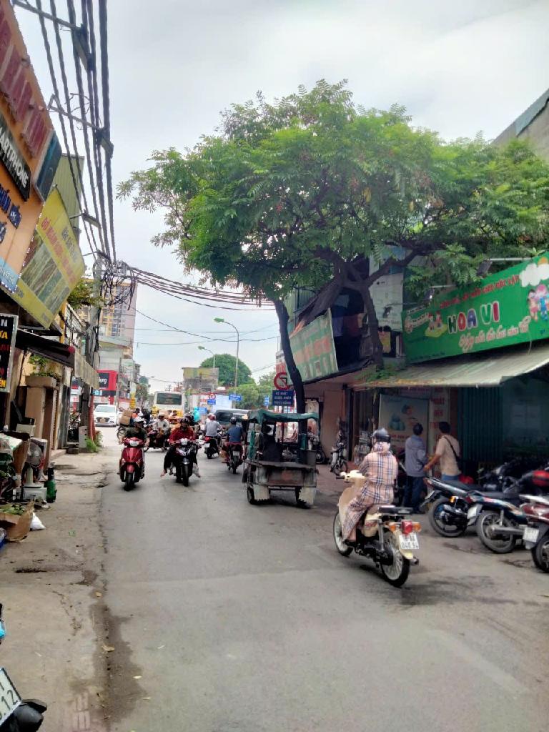 Bán nhà Định Công - diện tích 102m2 4 tầng - Mặt phố - giá 18 tỷ