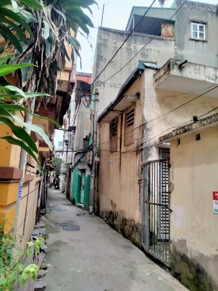 Bán nhà Định Công - diện tích 102m2 4 tầng - Mặt phố - giá 18 tỷ