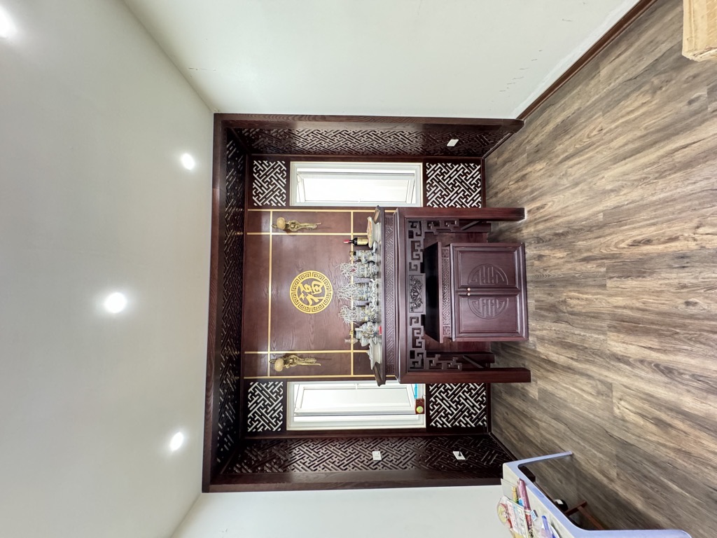 Bán nhà Tân Lạc - diện tích 41m2 6 tầng - Nhà tự xây kiên cố - giá 8,3 tỷ