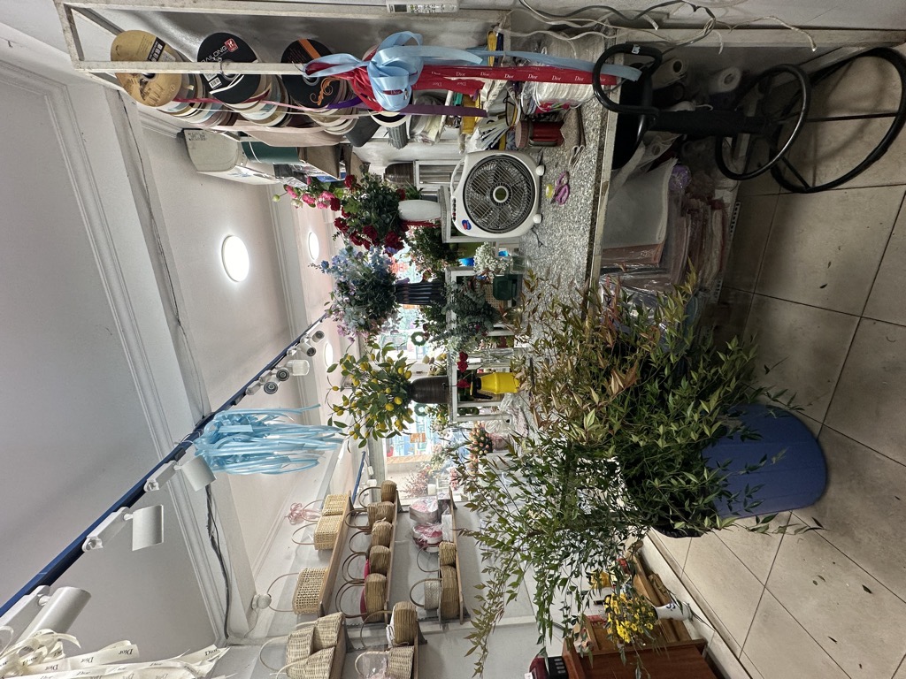 Bán nhà Minh Khai - diện tích 24m2 1 tầng - Mặt phố VIP - giá 3,2 tỷ