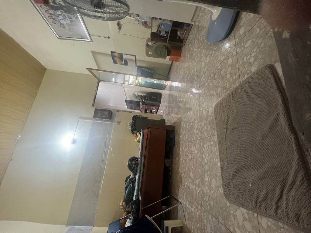 Bán nhà Tân Mai - diện tích 60m2 2 tầng - Ngõ ô tô đỗ cửa - giá 9 tỷ