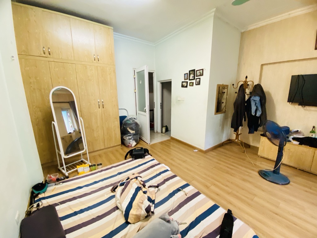 Bán nhà Hòa Bình - diện tích 44m2 4 tầng - Mặt ngõ thông ô tô kinh doanh - giá 12,8 tỷ