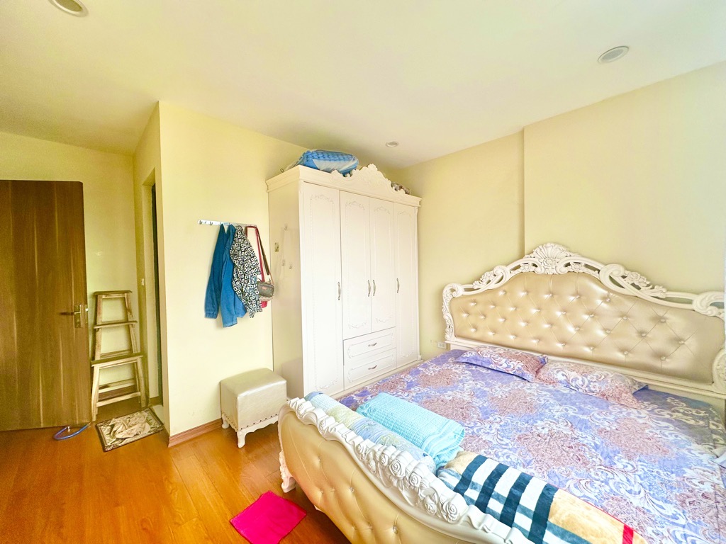 Bán nhà Tam Trinh - diện tích 67m2 20 tầng - Căn hộ chung cư lô góc - giá 5,6 tỷ