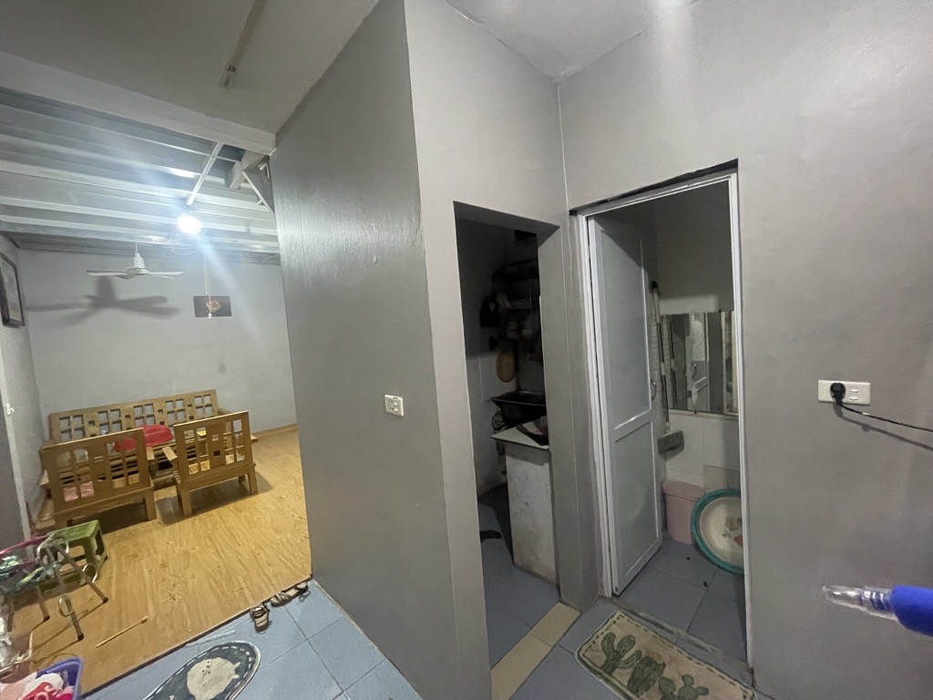 Bán nhà Nguyễn Xiển - diện tích 150.6m2 2 tầng - ô tô vào nhà - giá 7,5 tỷ