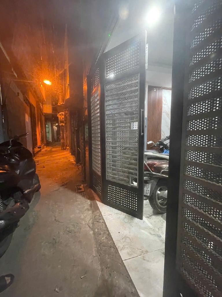 Bán nhà Khương Trung - diện tích 30m2 3 tầng - gần ô tô - giá 3,45 tỷ