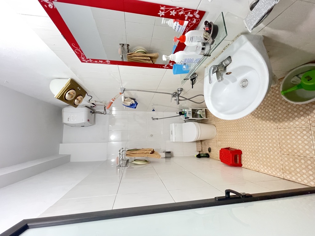 Bán nhà Định Công Hạ - diện tích 38m2 3 tầng - Ô tô đỗ cửa - giá 3,4 tỷ