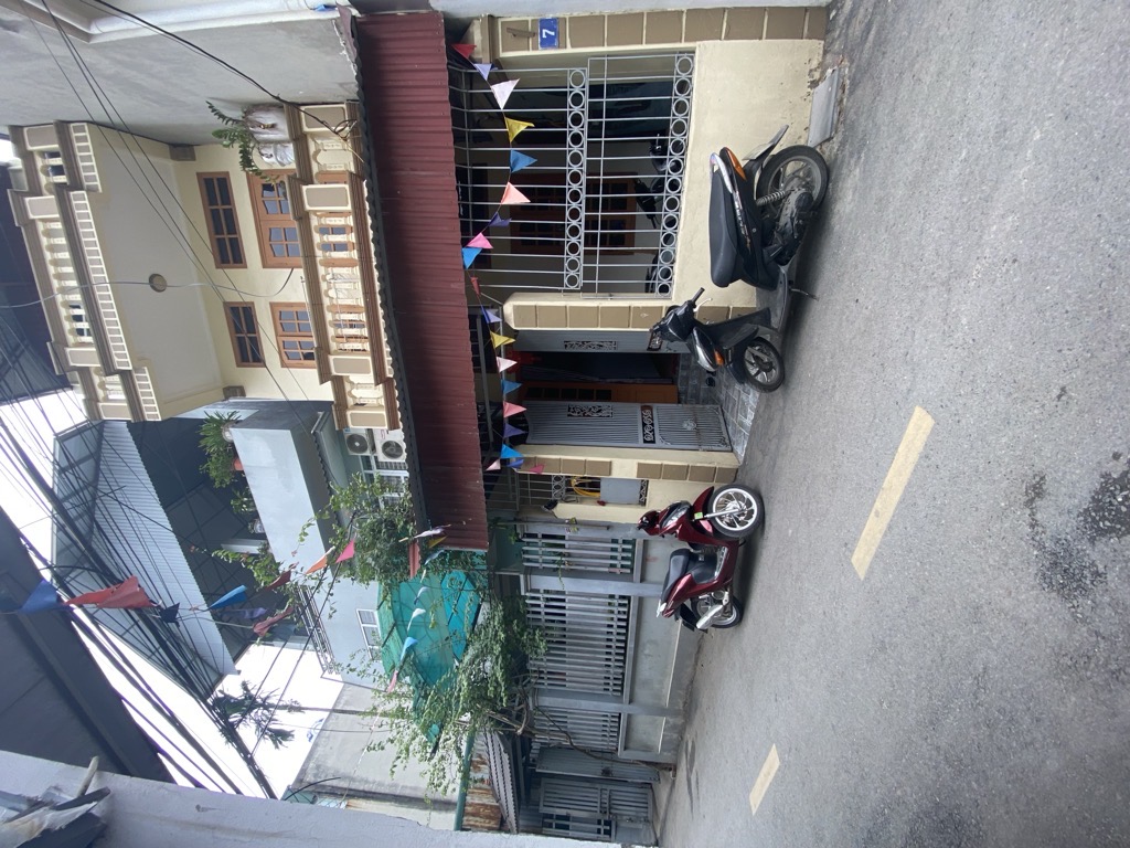 Bán nhà Thuý Lĩnh - diện tích 64m2 3 tầng - ô tô qua nhà - giá 8,75 tỷ