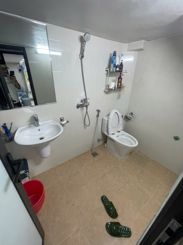 Bán nhà Khâm Thiên - diện tích 45.8m2 1 tầng - mặt phố kinh doanh sầm uất - giá 12 tỷ