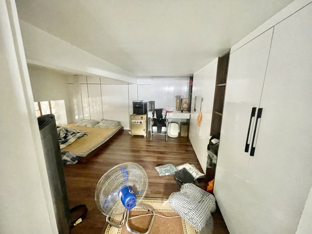 Bán nhà Khâm Thiên - diện tích 45.8m2 1 tầng - mặt phố kinh doanh sầm uất - giá 12 tỷ