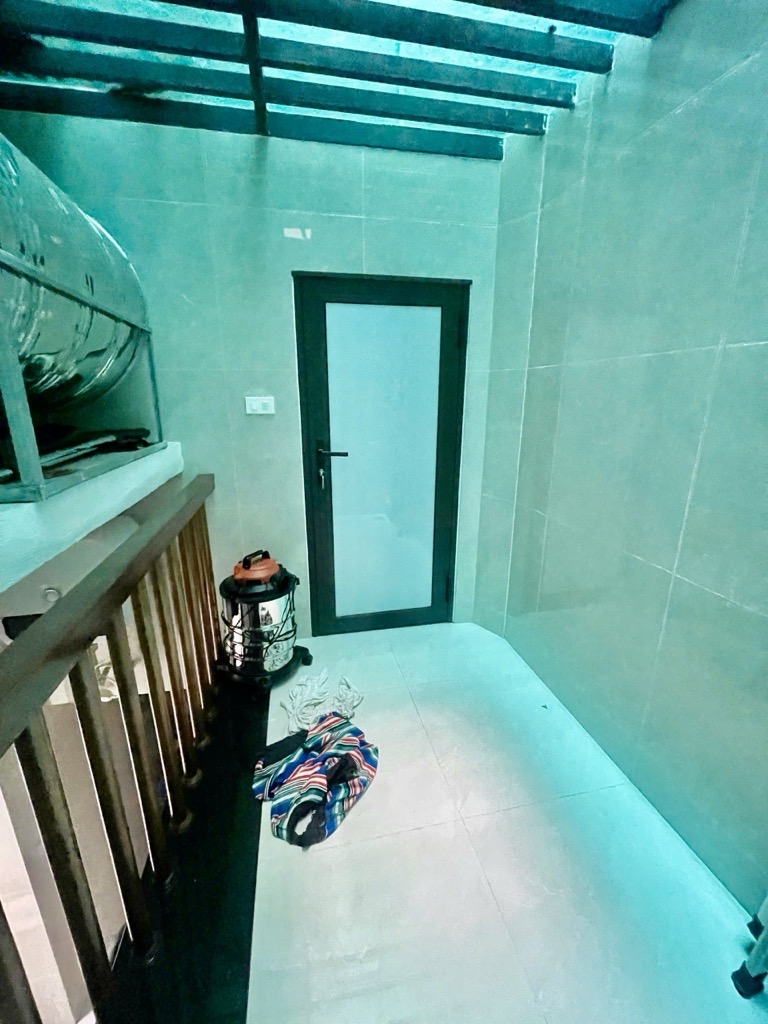 Bán nhà Khâm Thiên - diện tích 45.8m2 1 tầng - mặt phố kinh doanh sầm uất - giá 12 tỷ