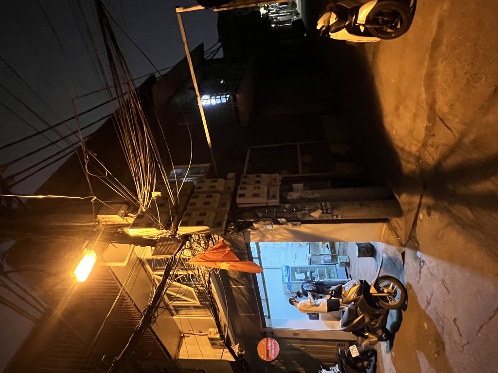 Bán nhà Bùi Xương Trạch - diện tích 91.5m2 1 tầng - ô tô tránh - giá 3,5 tỷ