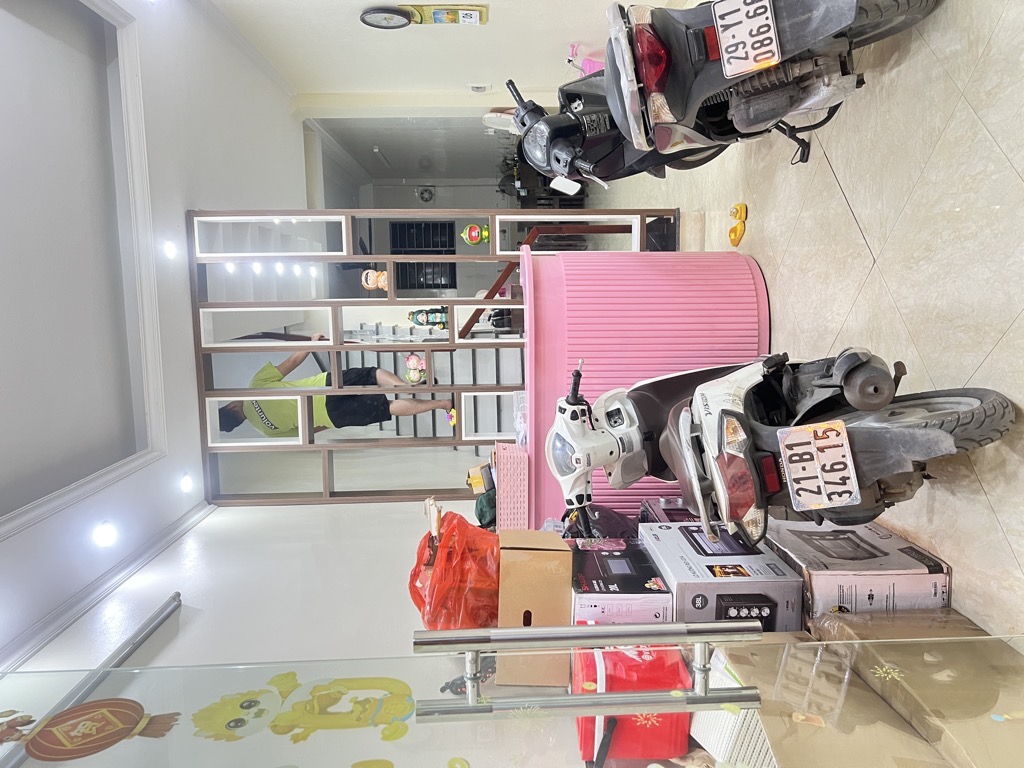 Bán nhà Định Công Thượng - diện tích 36m2 5 tầng - Nhà xây mới chắc chắn, thoáng trước sau - giá 12,6 tỷ