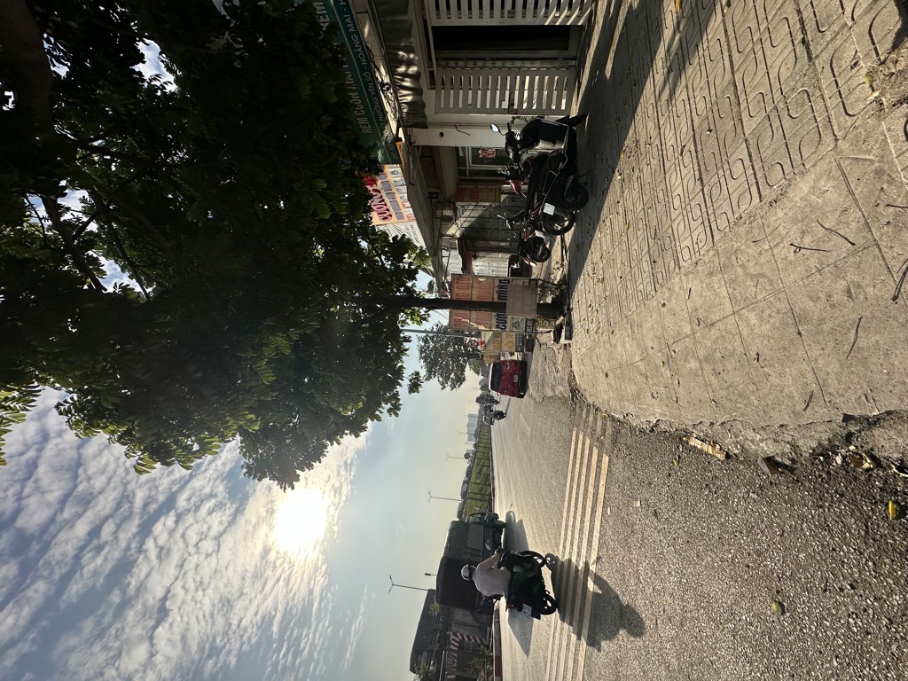 Bán nhà Đỗ Mười - diện tích 56.2m2 2 tầng - Mặt phố - giá 11 tỷ