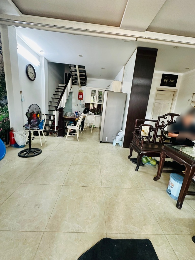 Bán nhà Đỗ Mười - diện tích 56.2m2 2 tầng - Mặt phố - giá 11 tỷ