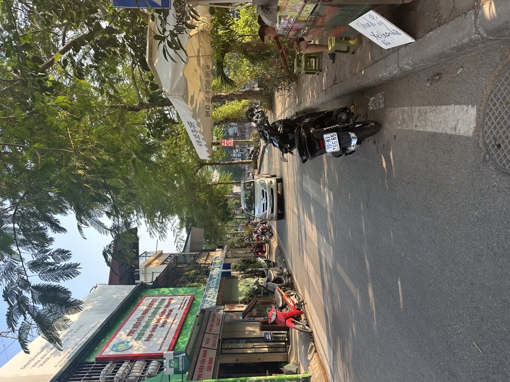 Bán nhà Bờ Sông Sét - diện tích 102m2 1 tầng - mặt bờ sông sét - giá 17,9 tỷ