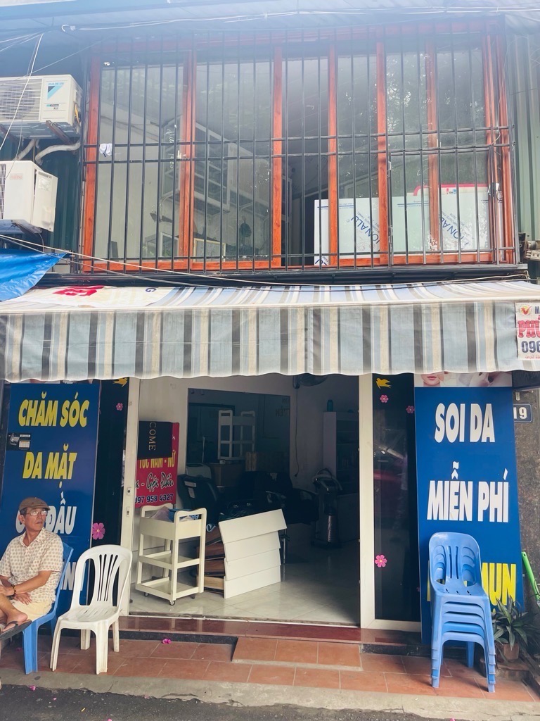 Bán nhà Kim Ngưu - diện tích 27m2 2 tầng - Ô TÔ TRÁNH NHAU - giá 2,98 tỷ