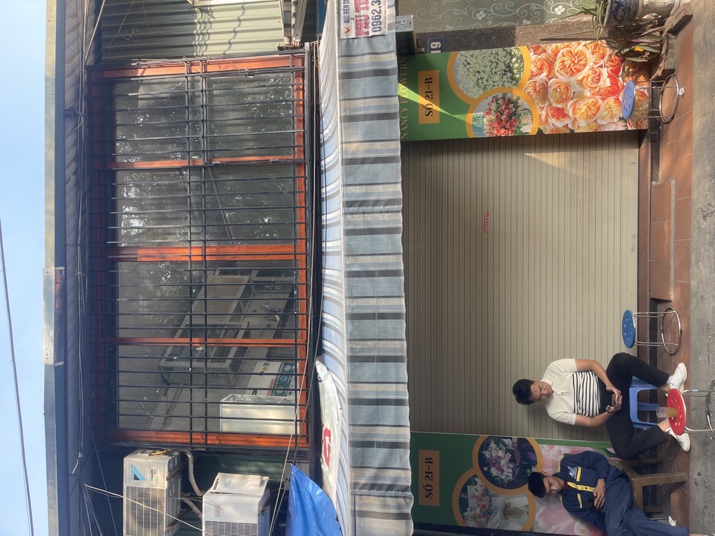 Bán nhà Kim Ngưu - diện tích 27m2 2 tầng - Ô TÔ TRÁNH NHAU - giá 2,98 tỷ