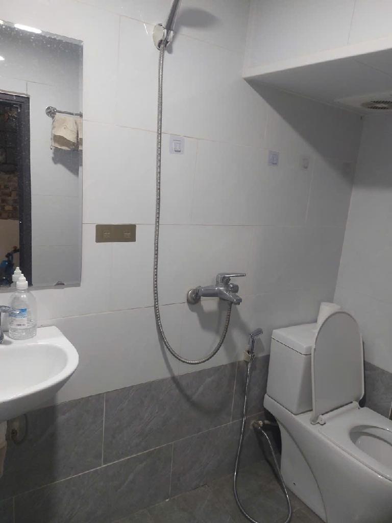 Bán nhà Định Công Thượng - diện tích 35.9m2 3 tầng - Nhà đẹp hiếm có - giá 4,25 tỷ