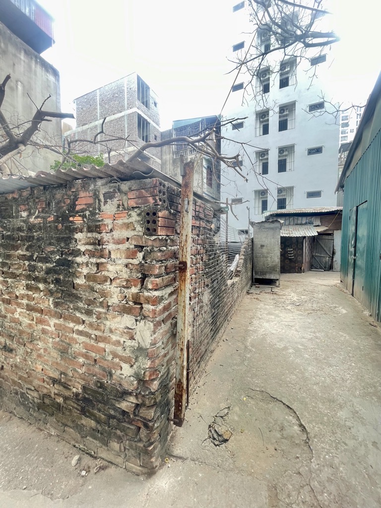 Bán nhà Kim Giang - diện tích 179m2 1 tầng - Mảnh đất vàng siêu đẹp - giá 9,35 tỷ