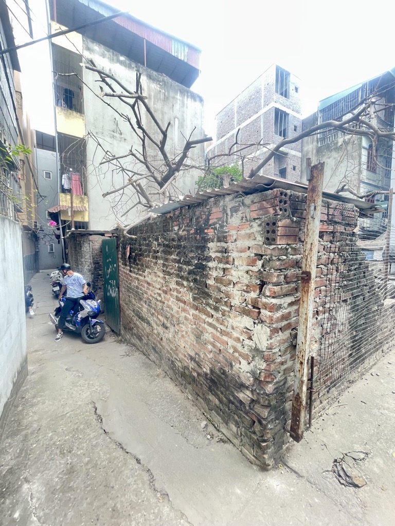 Bán nhà Kim Giang - diện tích 179m2 1 tầng - Mảnh đất vàng siêu đẹp - giá 9,35 tỷ